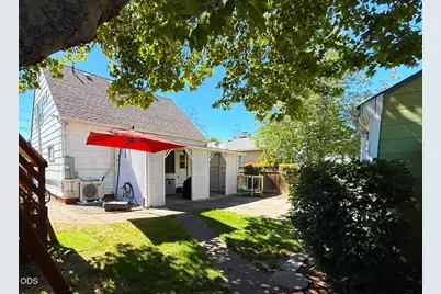 1029 S Holly Street, Medford, OR 97501 - Photo 34