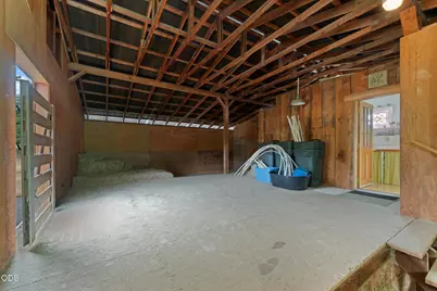 1800 S Obenchain Road, Eagle Point, OR 97524 - Photo 60