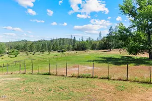 1800 S Obenchain Rd, Eagle Point, OR 97524 - Photo 56