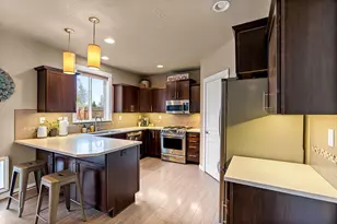 21245 SE Golden Market Ln, Bend, OR 97702 - Photo 20