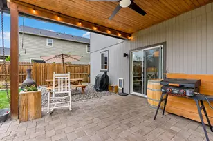 21245 SE Golden Market Ln, Bend, OR 97702 - Photo 36
