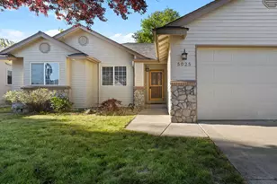 5025 Villa Dr, Klamath Falls, OR 97603 - Photo 2