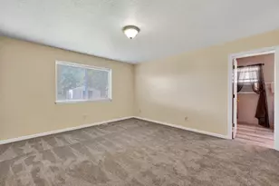 5025 Villa Dr, Klamath Falls, OR 97603 - Photo 10