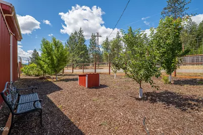 130 Kitty Drive, Eagle Point, OR 97524 - Photo 36