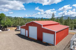 130 Kitty Dr, Eagle Point, OR 97524 - Photo 30