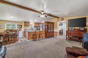 130 Kitty Dr, Eagle Point, OR 97524 - Photo 6