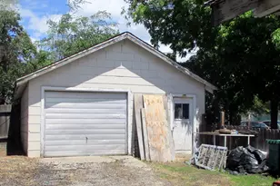 321 Crater Lake Pkwy, Klamath Falls, OR 97601 - Photo 6