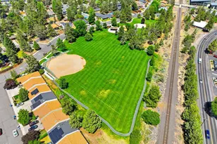 980 SE Centennial, Bend, OR 97702 - Photo 30