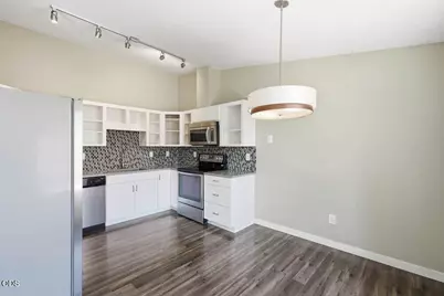 980 SE Centennial, Bend, OR 97702 - Photo 10