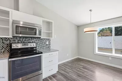 980 SE Centennial, Bend, OR 97702 - Photo 14