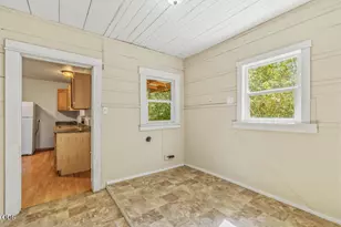 228 E Schonchin St, Chiloquin, OR 97624 - Photo 48