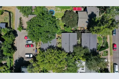 207 Gresham Street #Units 207, 209, 211, Ashland, OR 97520 - Photo 6