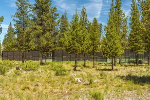 57691 Splitrock Ln, Sunriver, OR 97707 - Photo 16