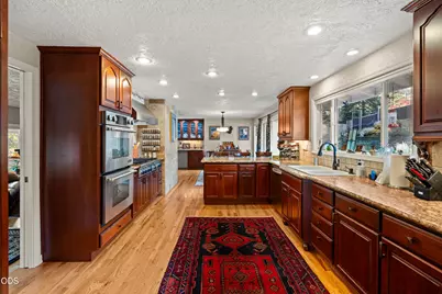 2820 David Lane, Medford, OR 97504 - Photo 22