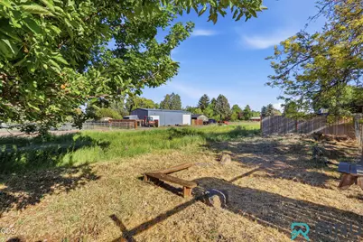 1810 SW 27th Street, Redmond, OR 97756 - Photo 40