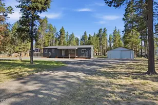 16866 Whittier Dr, Bend, OR 97707 - Photo 4