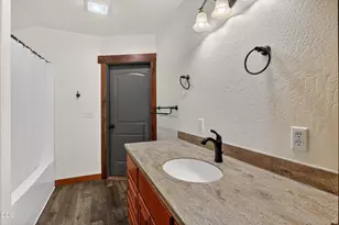 22494 Jefferson Rd, Ashland, OR 97520 - Photo 42