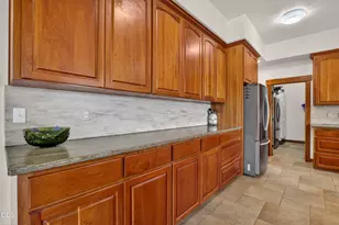22494 Jefferson Rd, Ashland, OR 97520 - Photo 16
