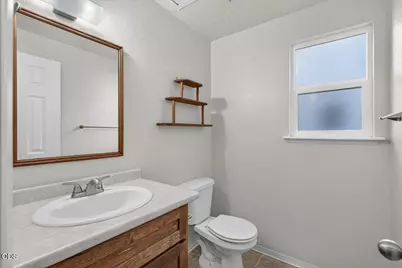 211 W Bolz Road, Phoenix, OR 97535 - Photo 14