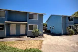 231 W Bolz Rd, Phoenix, OR 97535 - Photo 4