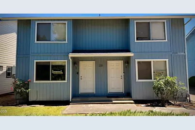 231 W Bolz Road, Phoenix, OR 97535 - Photo 2