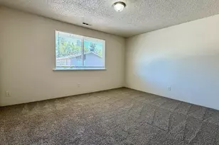 241 W Bolz Rd, Phoenix, OR 97535 - Photo 18