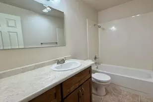 241 W Bolz Rd, Phoenix, OR 97535 - Photo 22