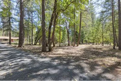 1740 Queens Branch Road, Rogue River, OR 97537 - Photo 14