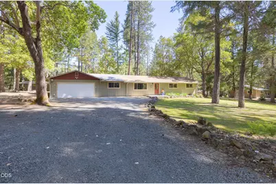 1740 Queens Branch Road, Rogue River, OR 97537 - Photo 2