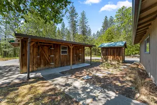 4570 New Hope Rd, Grants Pass, OR 97527 - Photo 40