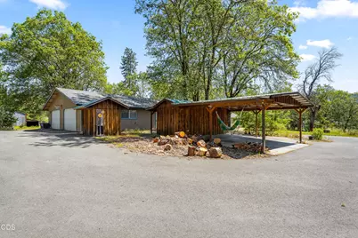4570 New Hope Road, Grants Pass, OR 97527 - Photo 38