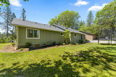 4570 New Hope Road, Grants Pass, OR 97527 - Photo 24