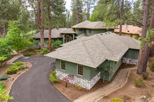 60621 Golf Village Loop, Bend, OR 97702 - Photo 2