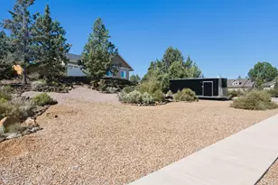 20825 Rorick Dr, Bend, OR 97701 - Photo 44