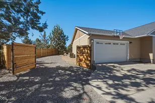 20825 Rorick Dr, Bend, OR 97701 - Photo 42