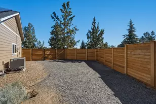 20825 Rorick Dr, Bend, OR 97701 - Photo 38