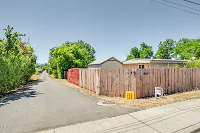 5595 Table Rock Road, Central Point, OR 97502 - Photo 42