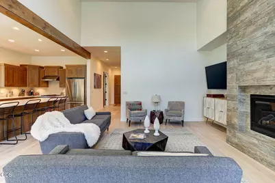 60457 Kangaroo Loop, Bend, OR 97702 - Photo 4