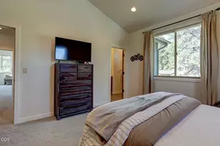 60457 Kangaroo Loop, Bend, OR 97702 - Photo 22