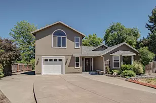 171 Peggy Ln, Talent, OR 97540 - Photo 1