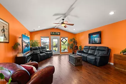 887 Holley Way, Central Point, OR 97502 - Photo 10