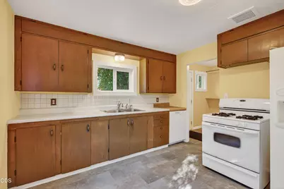 840 B Street, Ashland, OR 97520 - Photo 8