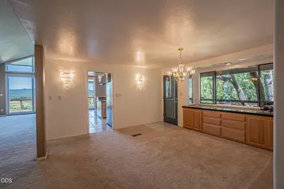 1403 Highcrest Drive, Medford, OR 97504 - Photo 24