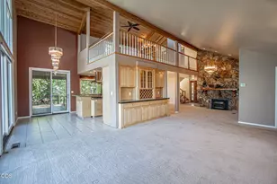 1403 Highcrest Dr, Medford, OR 97504 - Photo 14