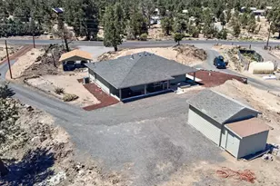4500 NW 52nd St, Redmond, OR 97756 - Photo 4