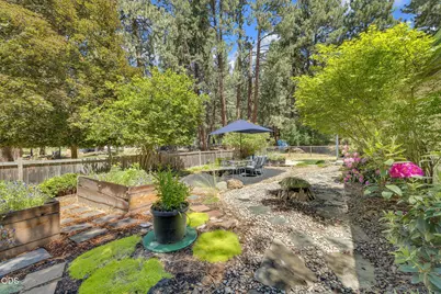 60335 Zuni Circle, Bend, OR 97702 - Photo 2