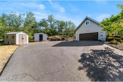 3620 Demaray Drive, Grants Pass, OR 97527 - Photo 54