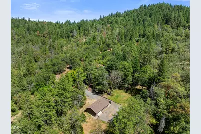 840 Shadow Hills Drive, Grants Pass, OR 97526 - Photo 6