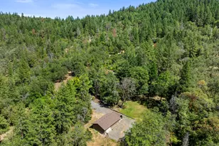 840 Shadow Hills Dr, Grants Pass, OR 97526 - Photo 6