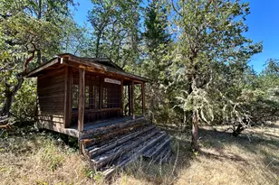 840 Shadow Hills Dr, Grants Pass, OR 97526 - Photo 38